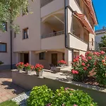 Ana * Poreč