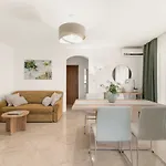 Ana * Poreč