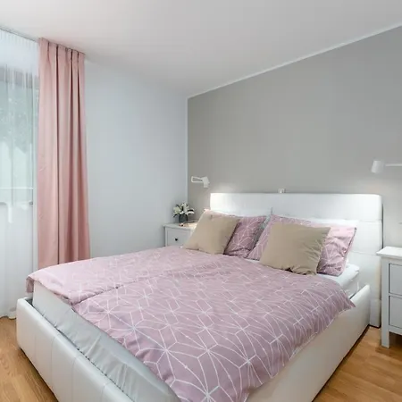 Ana Apartment